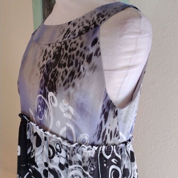 Peter Nygard Maxi Dress - Picture 5 of 12